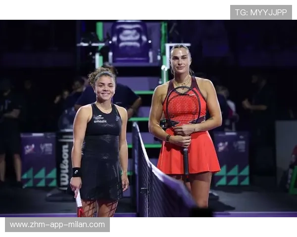 WTA年终总决赛：2-0，萨巴伦卡送蛋横扫鲍里妮，还激活一致命武器，萨巴伦卡总奖金