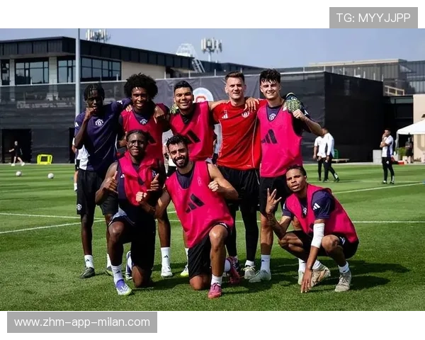 球队在训练营中通过技术分解提高球员表现，球队怎么训练